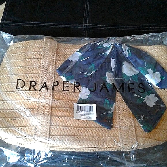 Draper James Everyday straw floral purse - Picture 6 of 8